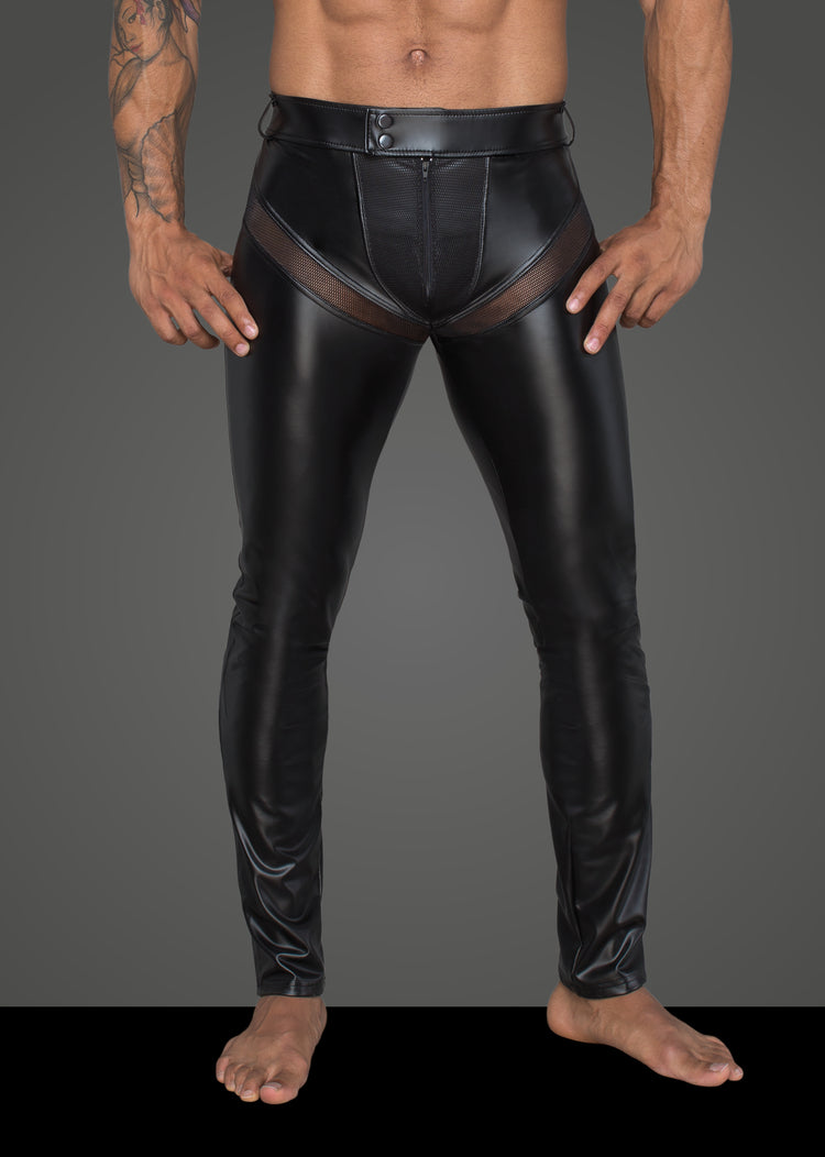 man wearing Powerwetlook Long pants with inserts and pockets made of 3D net front view